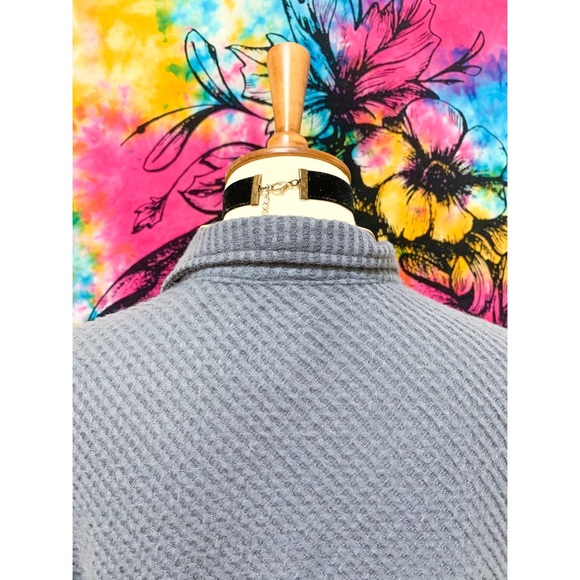 🌈 Amazing soft button top - Picture 6 of 11